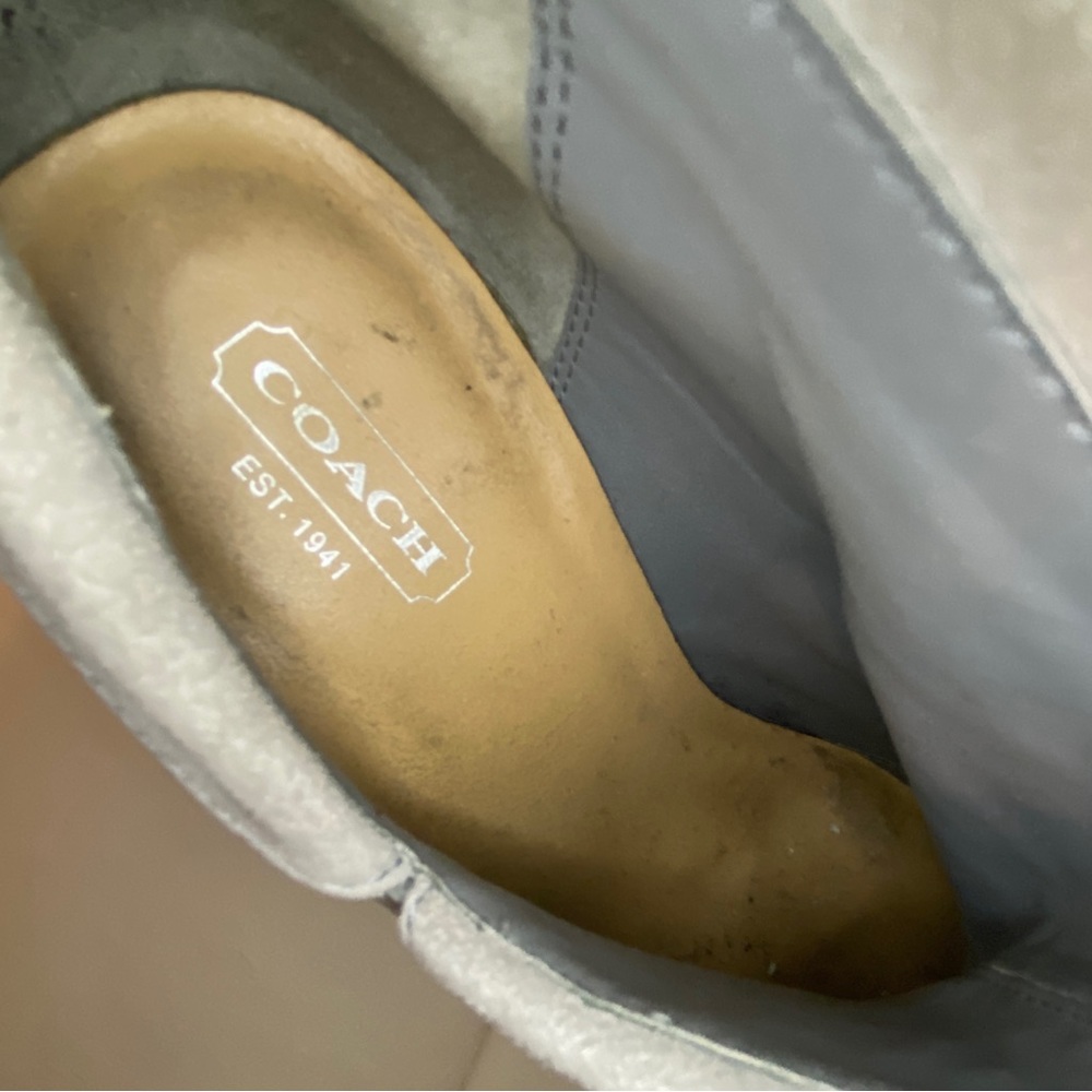 Coach Annika Heel View 4